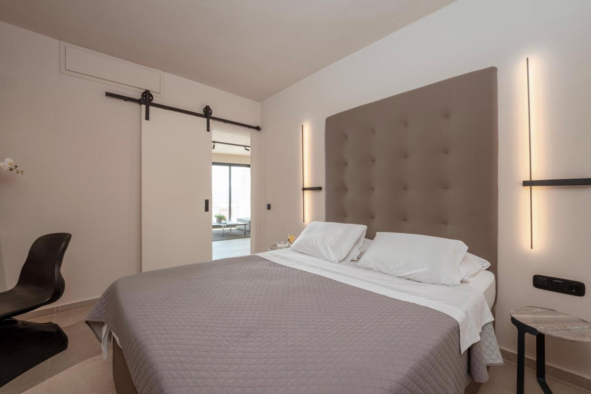 Luxury House With Private Pool At Elia Beach Mykonos Town Kültér fotó